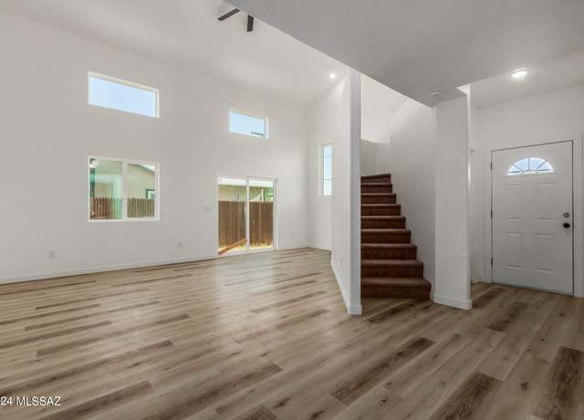 Property at 2879 E Edmond Dantes Ct, Tucson, AZ 85716, 3 beds, 3 baths
