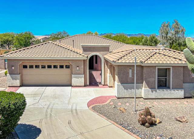 Property at 2640 E Stockton Pl, Green Valley, AZ 85614, 3 beds, 3 baths