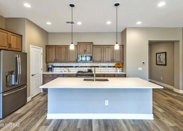 Property at 60997 E Slate Rd, Oracle, AZ 85623, 2 beds, 2 baths