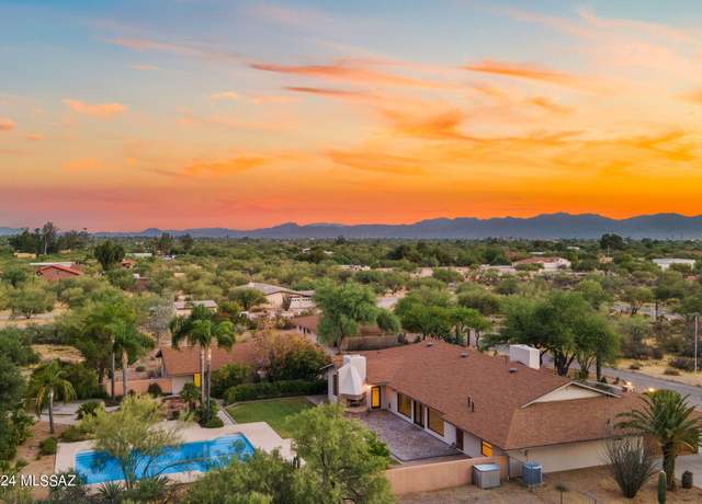 Property at 9460 N Calle El Milagro, Oro Valley, AZ 85737, 6 beds, 5 baths