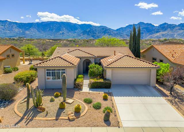 Property at 13848 N Lobelia Way, Oro Valley, AZ 85755, 2 beds, 2.5 baths