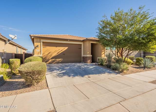 Property at 6551 E Via Arroyo Largo, Tucson, AZ 85756, 4 beds, 2 baths