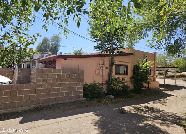 Property at 575 N Neumann St, Nogales, AZ 85648, 1 bed, 1 bath