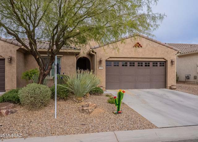 Property at 1190 N Broken Hills Dr, Green Valley, AZ 85614, 2 beds, 2 baths
