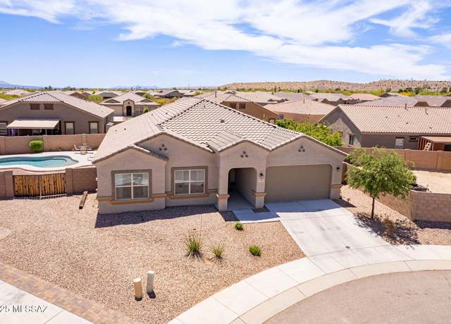 Property at 1085 W Whispering Meadows Ct, Sahuarita, AZ 85629, 4 beds, 2 baths
