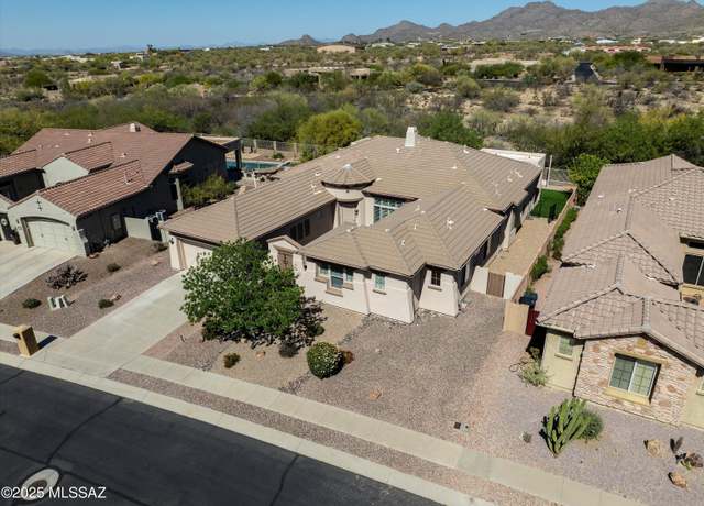Property at 13675 N Napoli Way, Oro Valley, AZ 85737, 4 beds, 3.5 baths