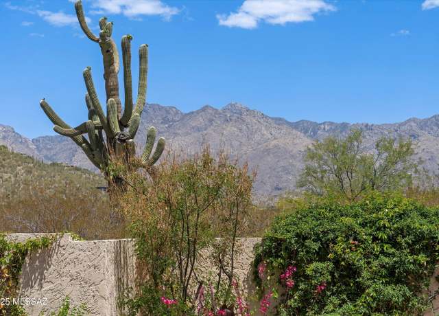 Property at 7211 E River Canyon Way, Tucson, AZ 85750, 2 beds, 2 baths