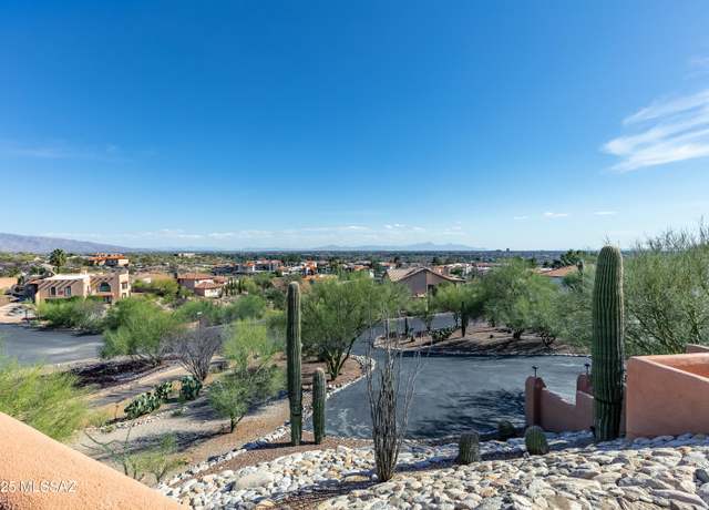 Property at 5685 E Rio Verde Vista Dr, Tucson, AZ 85750, 3 beds, 3 baths