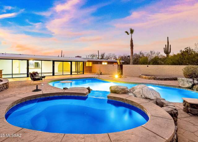Property at 6601 N Donna Beatrix Cir, Tucson, AZ 85718, 4 beds, 3 baths