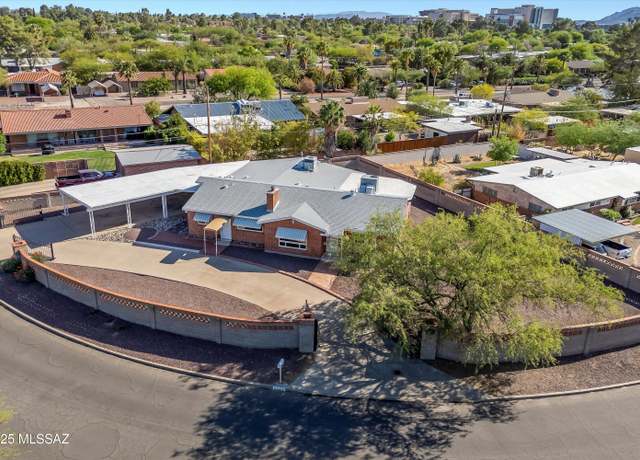 Property at 2350 E Juanita St, Tucson, AZ 85719, 4 beds, 3 baths