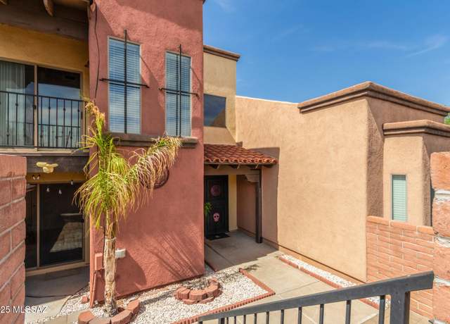 Property at 318 N Hasman Dr, Tucson, AZ 85745, 3 beds, 3 baths