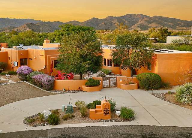 Property at 12431 E Avenida De La Vista Verde, Tucson, AZ 85749, 4 beds, 3.5 baths