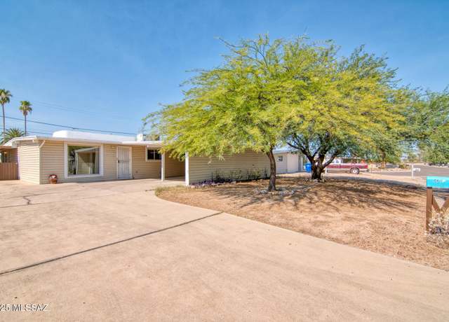 Property at 4610 E 26th St, Tucson, AZ 85711, 3 beds, 1.5 baths