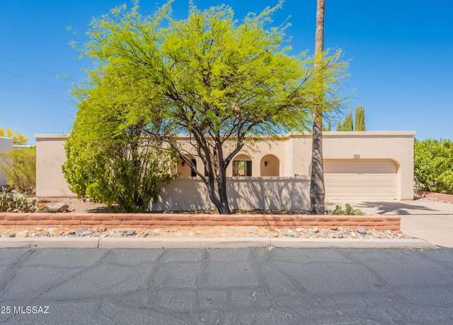 Property at 912 S Las Lomas Cir, Green Valley, AZ 85614, 3 beds, 2 baths