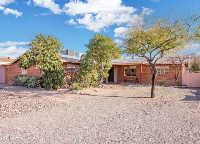 Property at 4252 E Poe St, Tucson, AZ 85711, 4 beds, 1.5 baths