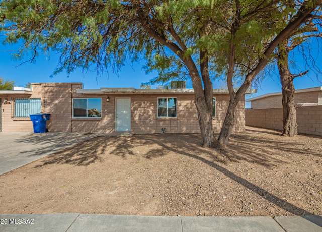 Property at 2731 S Calle Yucatan, Tucson, AZ 85730, 3 beds, 2 baths
