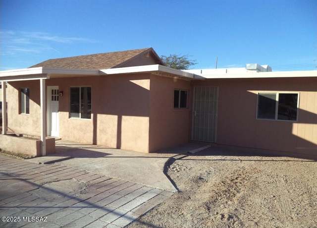 Property at 402 W Oklahoma St, Tucson, AZ 85714, 3 beds, 2 baths