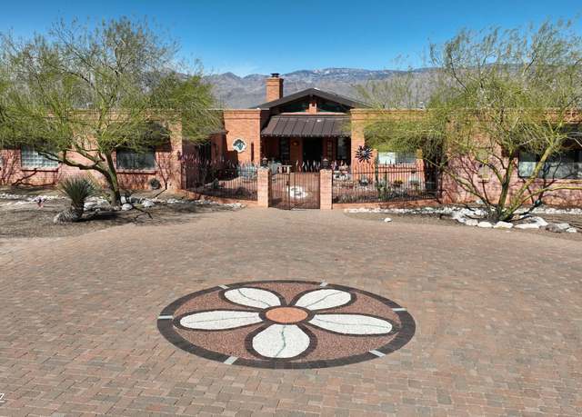 Property at 925 N Rancho Del Jefe Loop, Tucson, AZ 85748, 4 beds, 4 baths