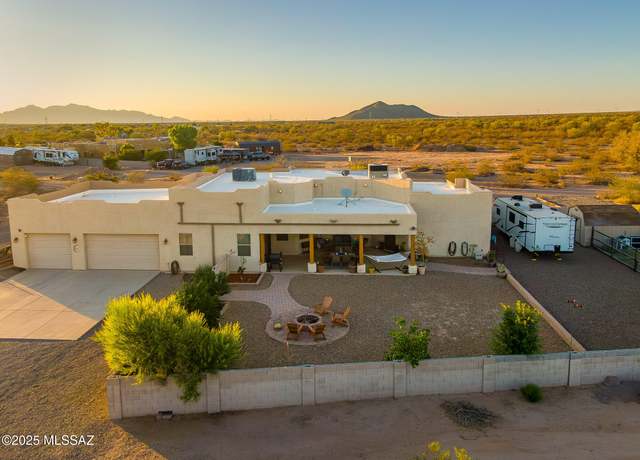Property at 30501 E Goodman Ranch Pl, Marana, AZ 85658, 4 beds, 3 baths