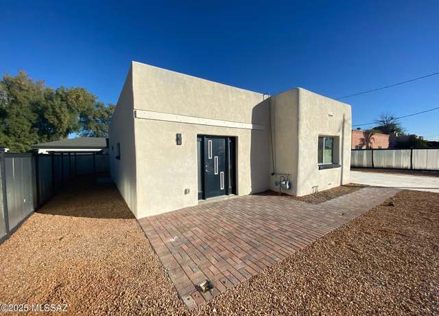 Property at 3525 E Willard St, Tucson, AZ 85716, 3 beds, 2.5 baths