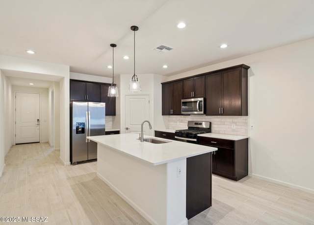 Property at 6981 W Indian Clover Way, Tucson, AZ 85757, 4 beds, 3 baths