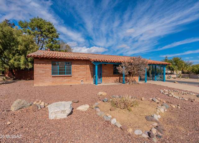 Property at 47 E Los Arcos, Green Valley, AZ 85614, 2 beds, 2 baths
