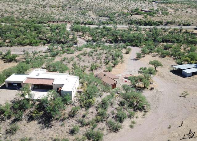 Property at 12955 W Arivaca Rd, Amado, AZ 85645, 3 beds, 3 baths