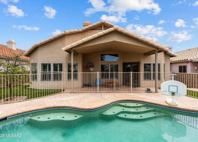 Property at 9797 E Holden Pl, Tucson, AZ 85748, 4 beds, 2.5 baths