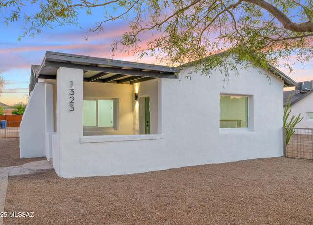 Property at 1323 W Speedway Blvd, Tucson, AZ 85745, 3 beds, 2 baths