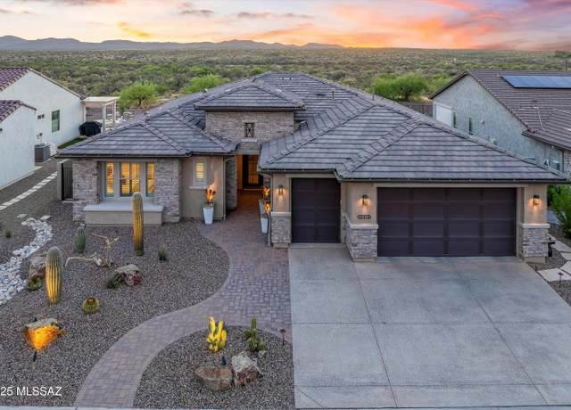 Property at 32570 S Cattle Trl, Oracle, AZ 85623, 2 beds, 2.5 baths