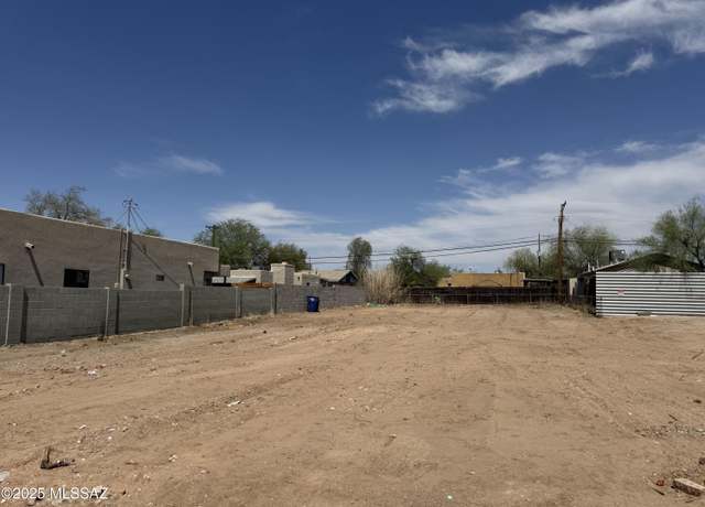 Property at 2918 N Tyndall Ave #7, Tucson, AZ 85719