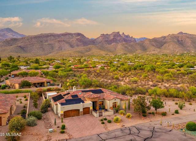 Property at 9047 E Canyon Overlook Pl, Tucson, AZ 85749, 3 beds, 3.5 baths