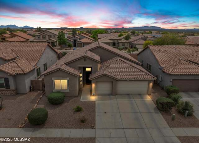 Property at 7105 W Fall Haven Way, Tucson, AZ 85757, 4 beds, 2 baths