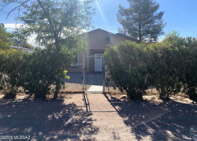 Property at 2974 W Sago Cir, Tucson, AZ 85705, 3 beds, 2 baths