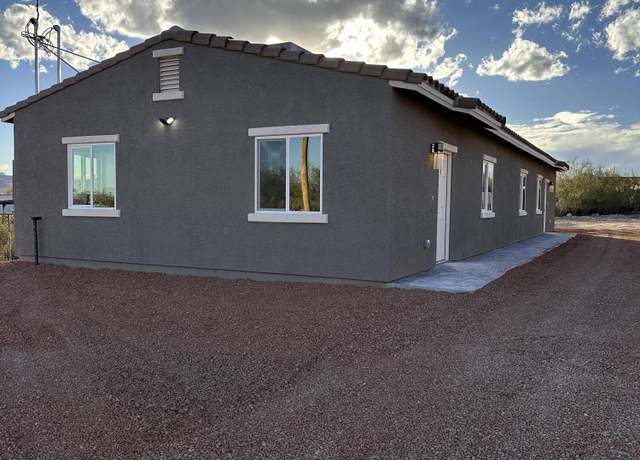Property at 921 E 36th St, Tucson, AZ 85713, 5 beds, 3 baths