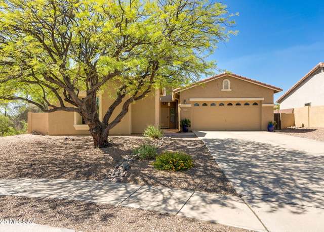 Property at 10684 E Ravenswood St, Tucson, AZ 85747, 3 beds, 2 baths