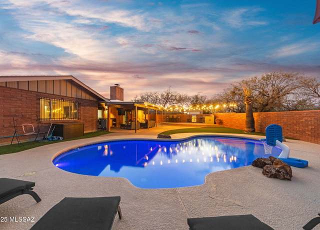 Property at 9625 E Prospect Ln, Tucson, AZ 85749, 3 beds, 2 baths