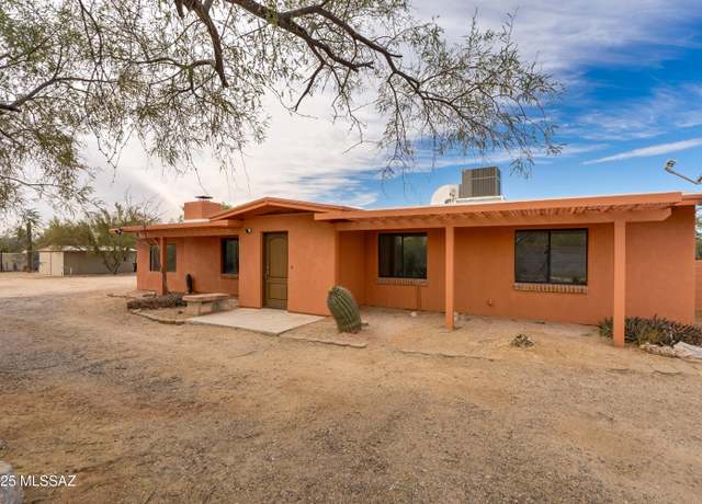 Property at 3053 W Lobo Rd, Tucson, AZ 85742, 3 beds, 1.5 baths