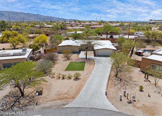 Property at 1821 S Carthage Pl, Tucson, AZ 85748, 4 beds, 2 baths