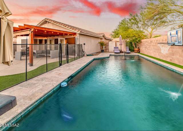 Property at 3297 W Corte Albor, Tucson, AZ 85745, 3 beds, 2 baths