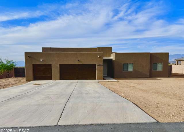 Property at 3335 E Canyoneer Dr, Vail, AZ 85641, 4 beds, 2 baths