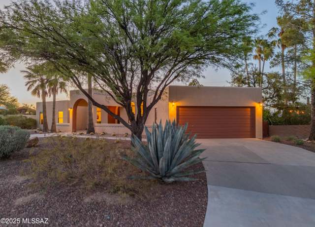 Property at 3000 W Camino Claveles, Tucson, AZ 85745, 3 beds, 2.5 baths