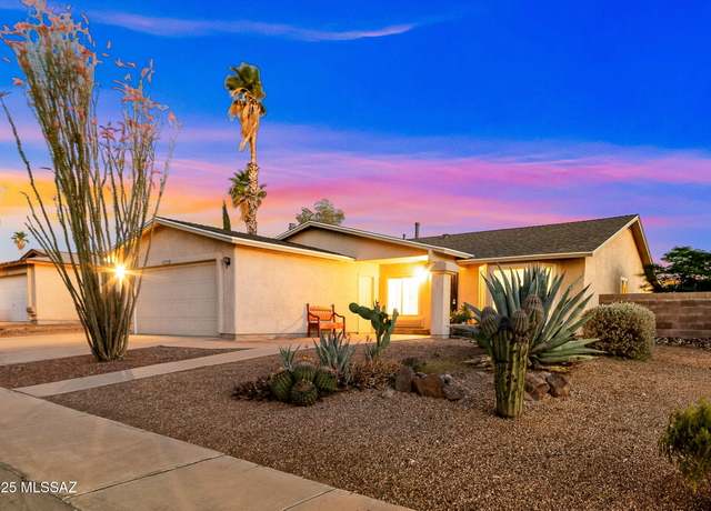 Property at 9990 E Mary Dr, Tucson, AZ 85730, 4 beds, 2 baths