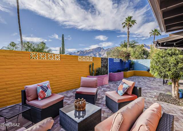 Property at 5801 N Placita Esplendora, Tucson, AZ 85718, 2 beds, 2 baths