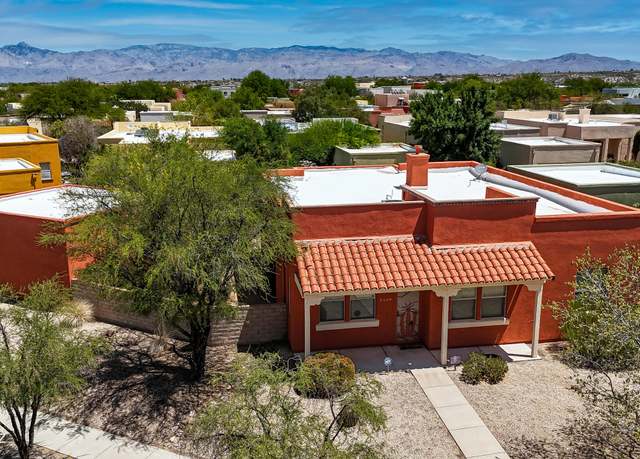 Property at 5449 S Thunder Sky Way, Tucson, AZ 85747, 2 beds, 2 baths