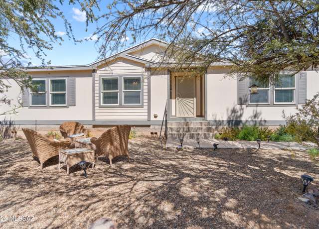 Property at 12608 W Crystal Rose Ln, Tucson, AZ 85743, 3 beds, 2 baths