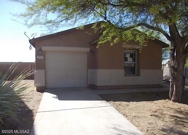 Property at 5608 S Vine Ave, Tucson, AZ 85706, 2 beds, 1 bath