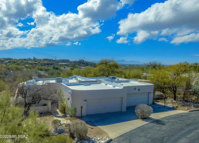 Property at 5018 N Placita Del Lazo, Tucson, AZ 85750, 2 beds, 2 baths