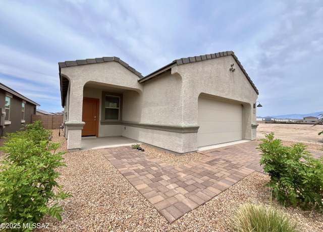 Property at 10460 W Thetford Ln, Marana, AZ 85653, 3 beds, 2 baths