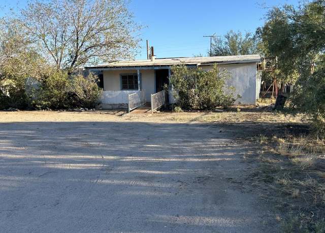 Property at 12321 W Swanson St, Marana, AZ 85653, 3 beds, 2.5 baths